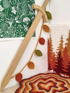 Guirlande de feuilles aux couleurs d'automne