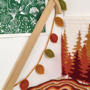 Guirlande de feuilles aux couleurs d'automne