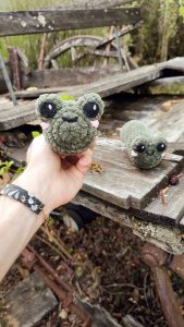 Stimtoy longue grenouille